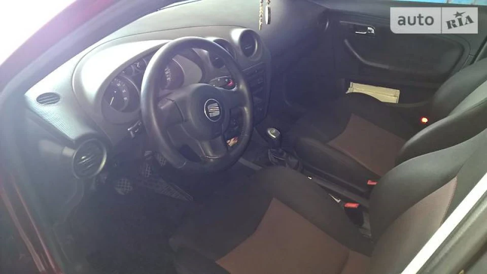 SEAT Cordoba RED FIRE 3