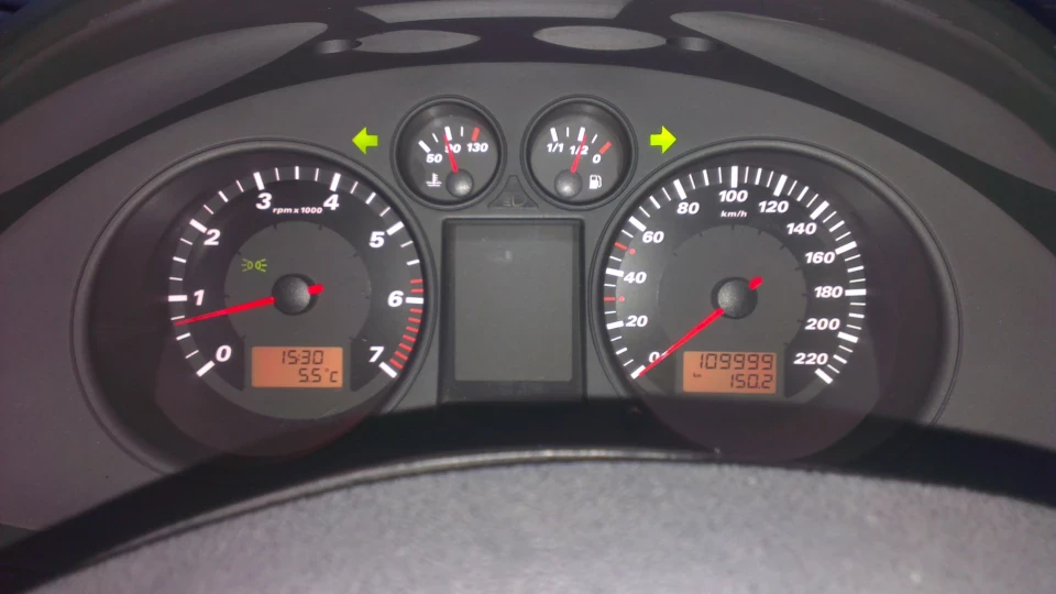 SEAT Cordoba Сіра Зайчик) 4