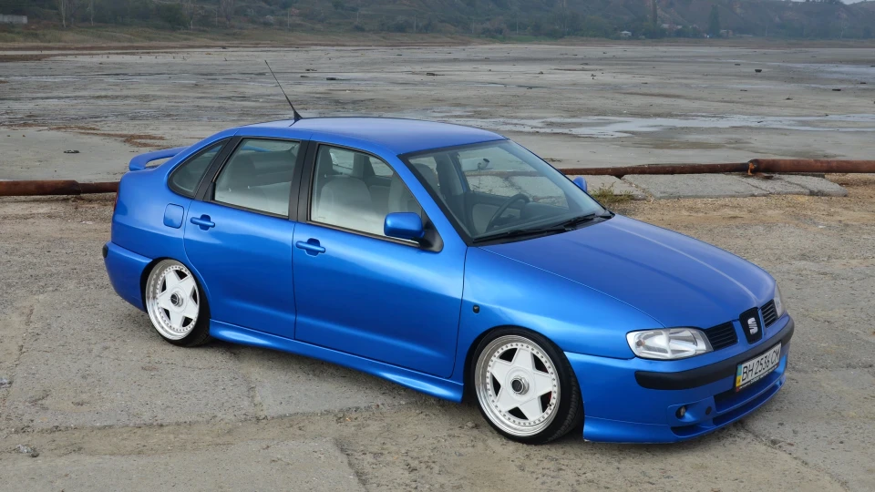 SEAT Cordoba Spanish Stancer 2
