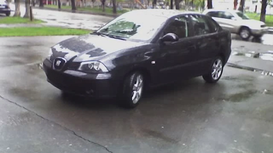 SEAT Cordoba Sport 2.0 (Black Magic) 3