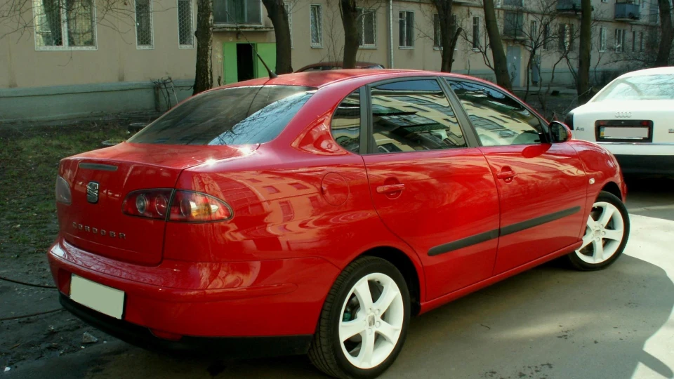 SEAT Cordoba Sport 4