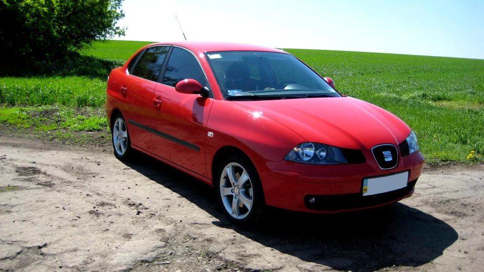 SEAT Cordoba Sport 5