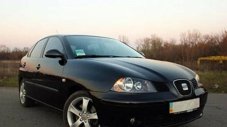 SEAT Cordoba Sport 3