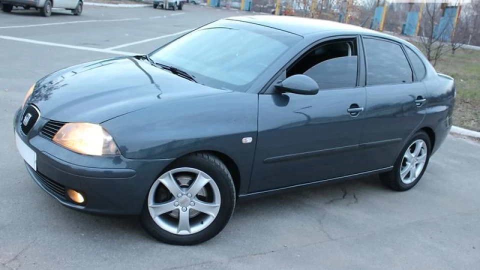 SEAT Cordoba SPORT 2