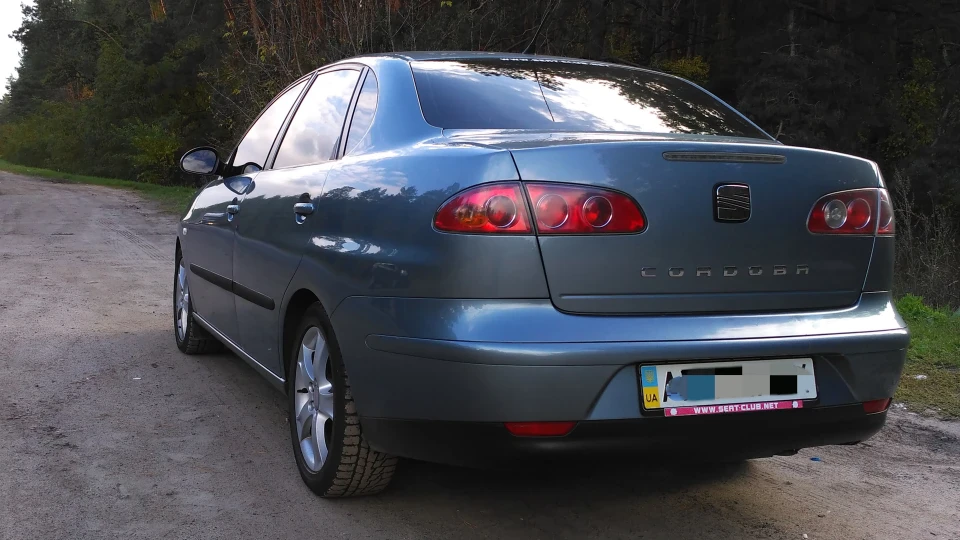 SEAT Cordoba табуретка 5