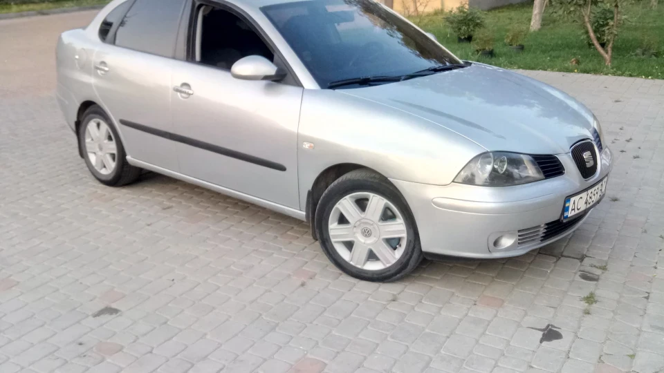 SEAT Cordoba Запальничка