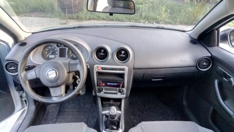 SEAT Cordoba Запальничка 2