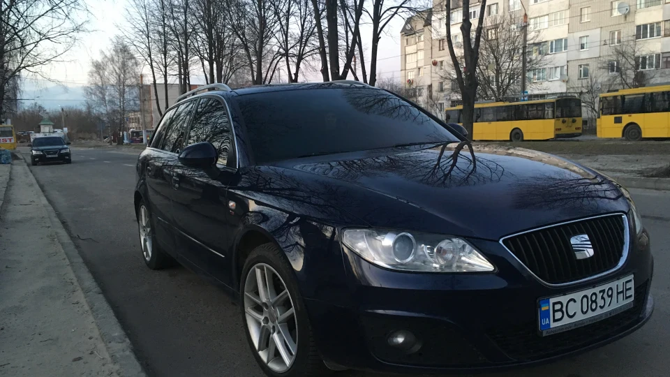 SEAT Exeo