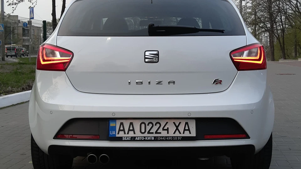 SEAT Ibiza FR 3