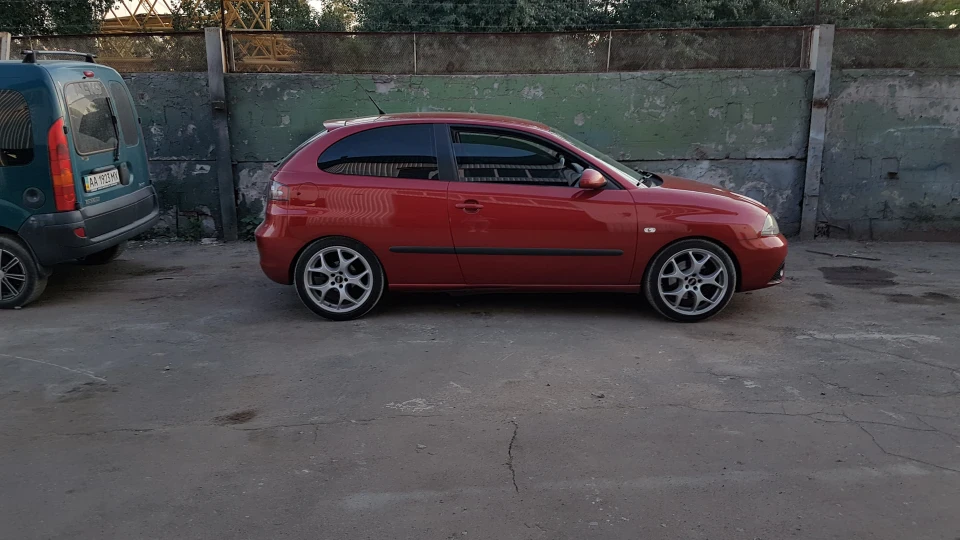 SEAT Ibiza 2