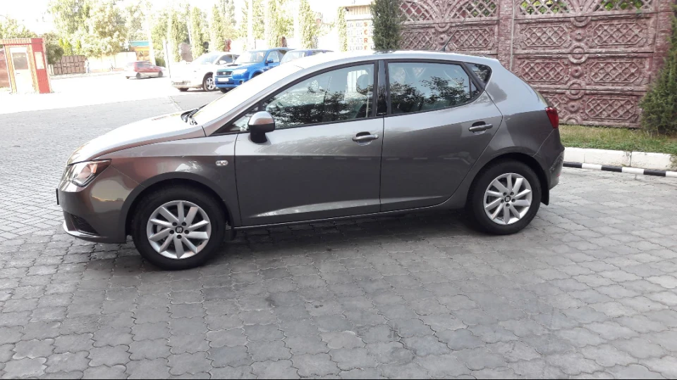 SEAT Ibiza 1.2 tdi I-Tech 5