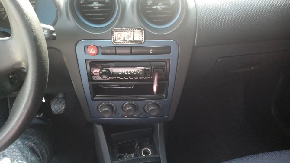 SEAT Ibiza 2.0(115 л.с) 4