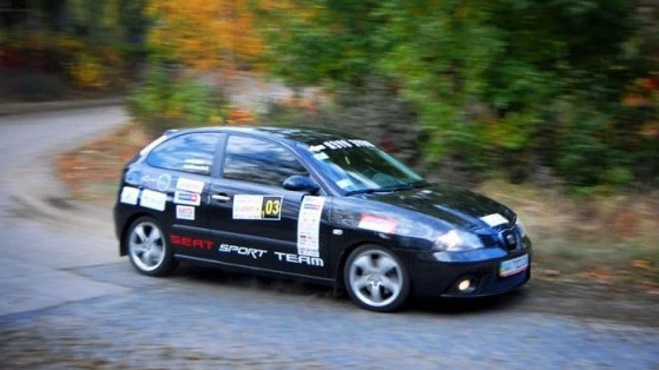SEAT Ibiza Black 4