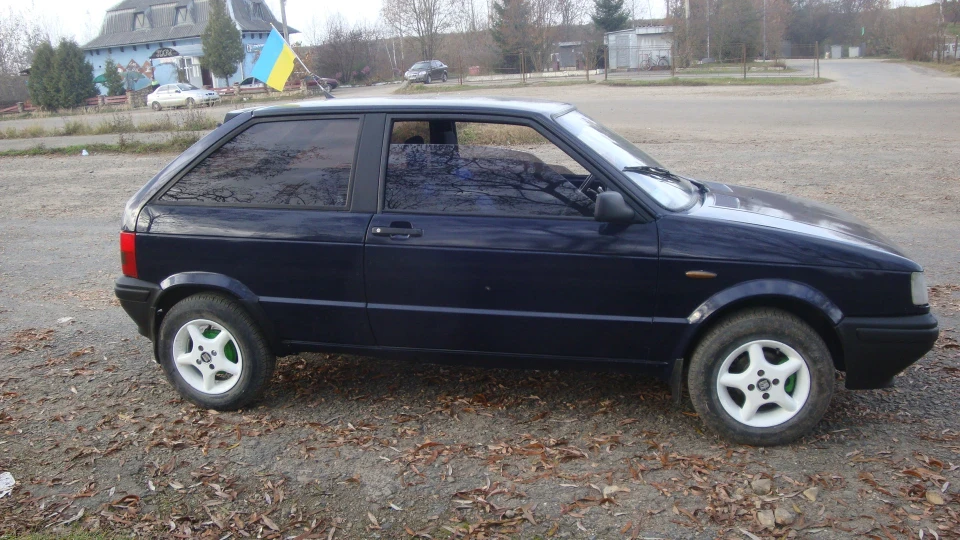 SEAT Ibiza Бурчик 4