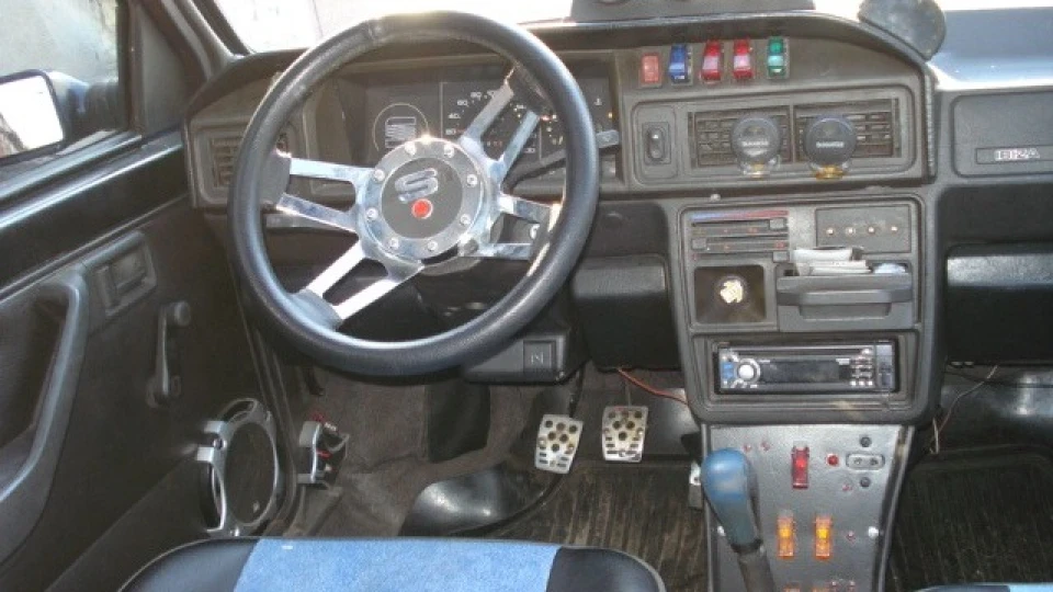 SEAT Ibiza КолірГалактика 0.9SLS 2