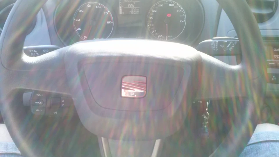 SEAT Ibiza космічний чорний)) 2