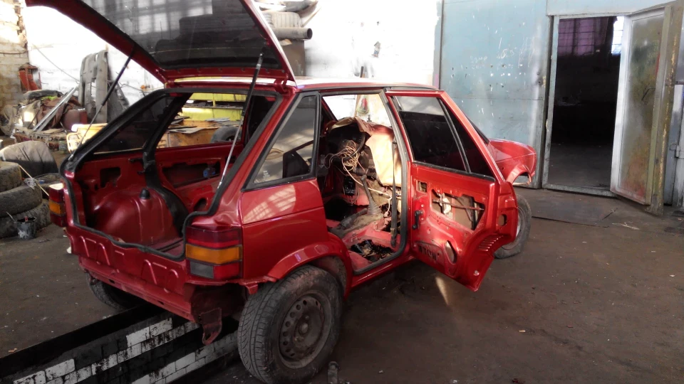 SEAT Ibiza червоний металік 5