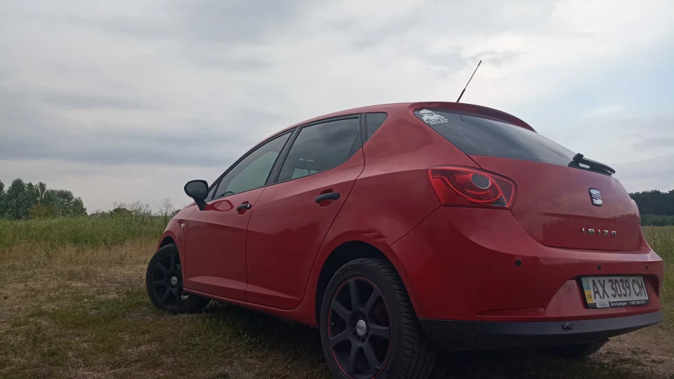 SEAT Ibiza Моя Колишня Ібука))))