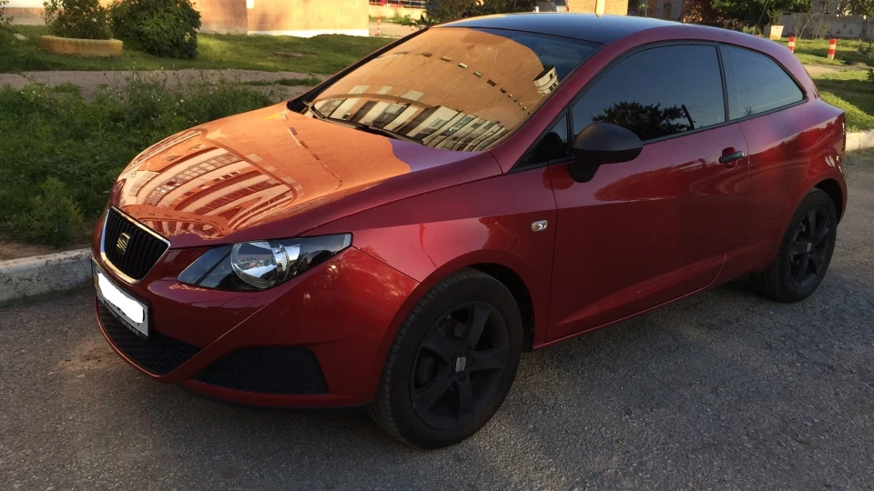 SEAT Ibiza SC 2