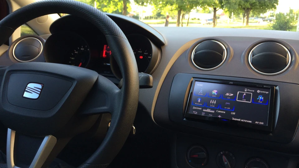 SEAT Ibiza SC 3