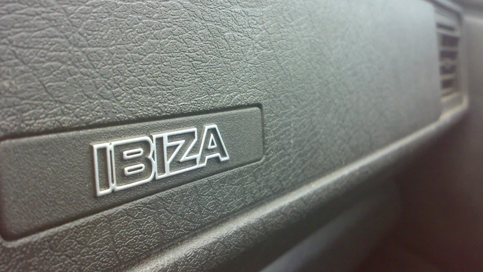 SEAT Ibiza Синій Чізбургер 3
