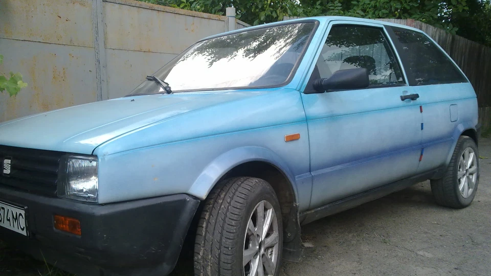 SEAT Ibiza Синій Чізбургер 4