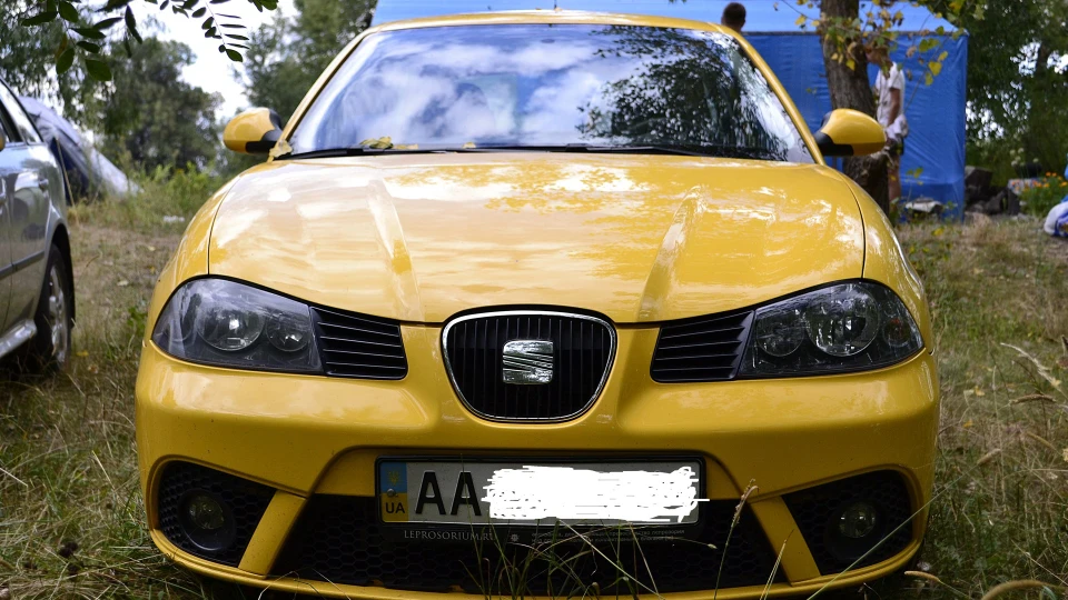SEAT Ibiza Yellow Label 2