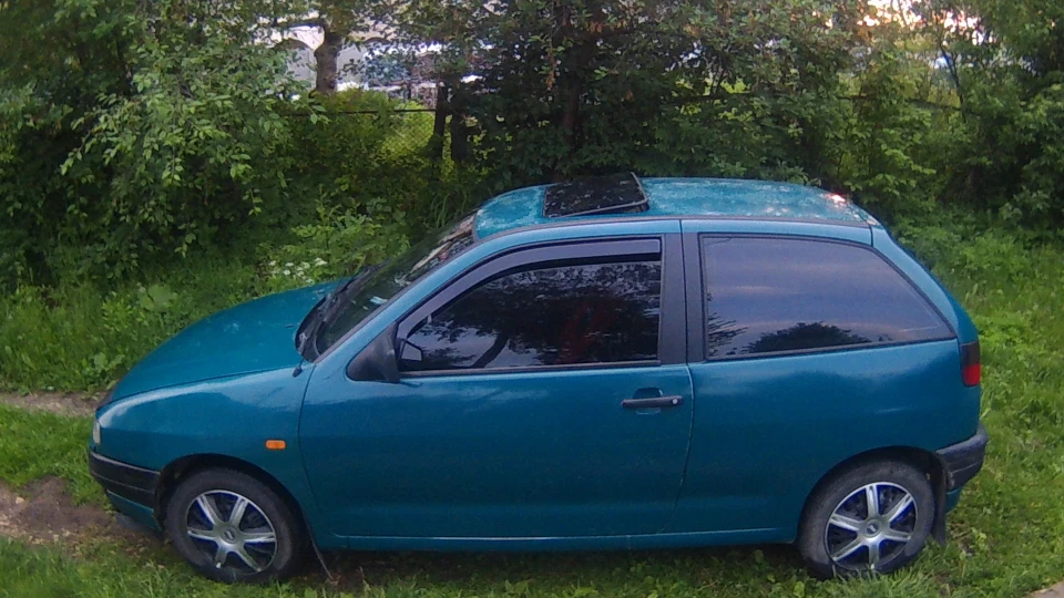 SEAT Ibiza зелений вогонь 2