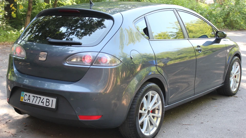 SEAT Leon Cupra 5