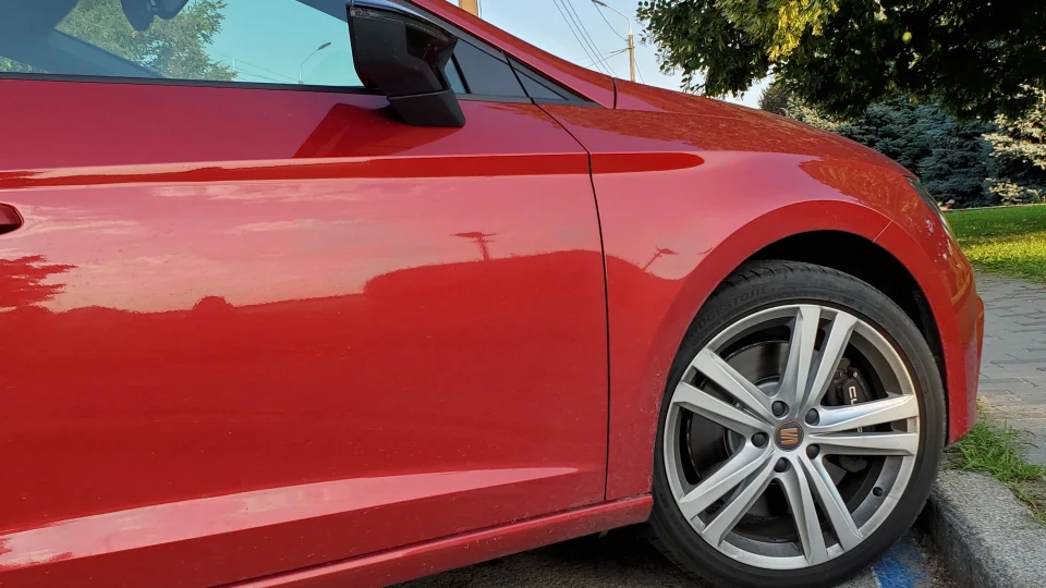 SEAT Leon Cupra 3