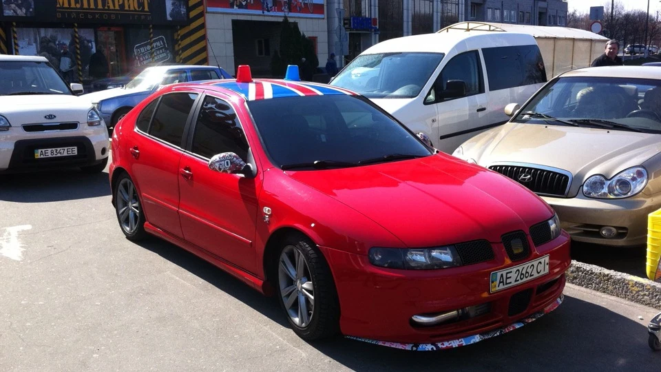 SEAT Leon Cupra 1.8T RedEnglish:D 3