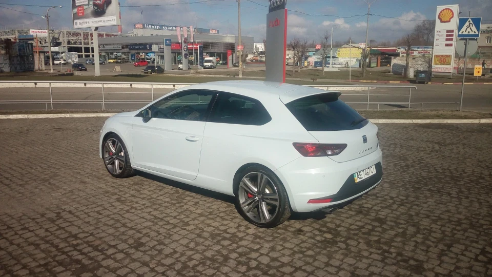 SEAT Leon Cupra 280 2
