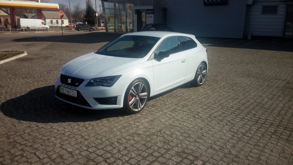 SEAT Leon Cupra 280 3