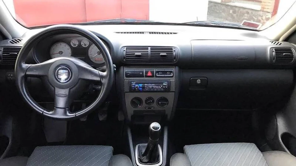 SEAT Leon FR 2