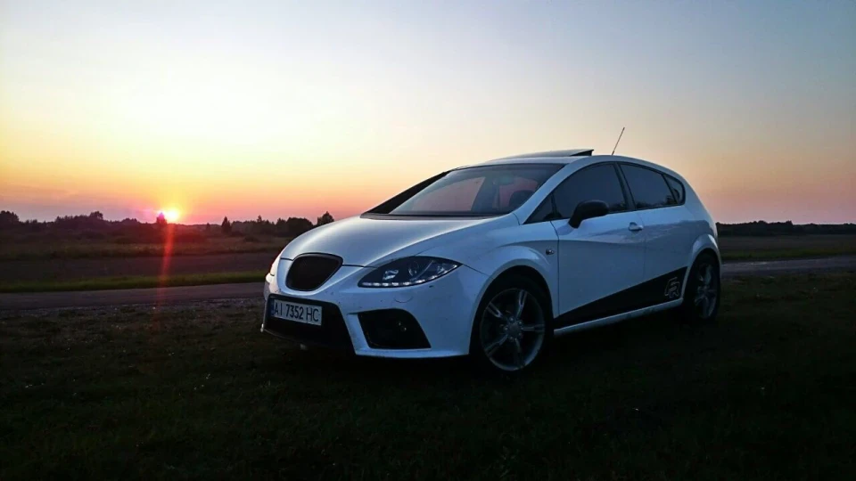 SEAT Leon FR 4