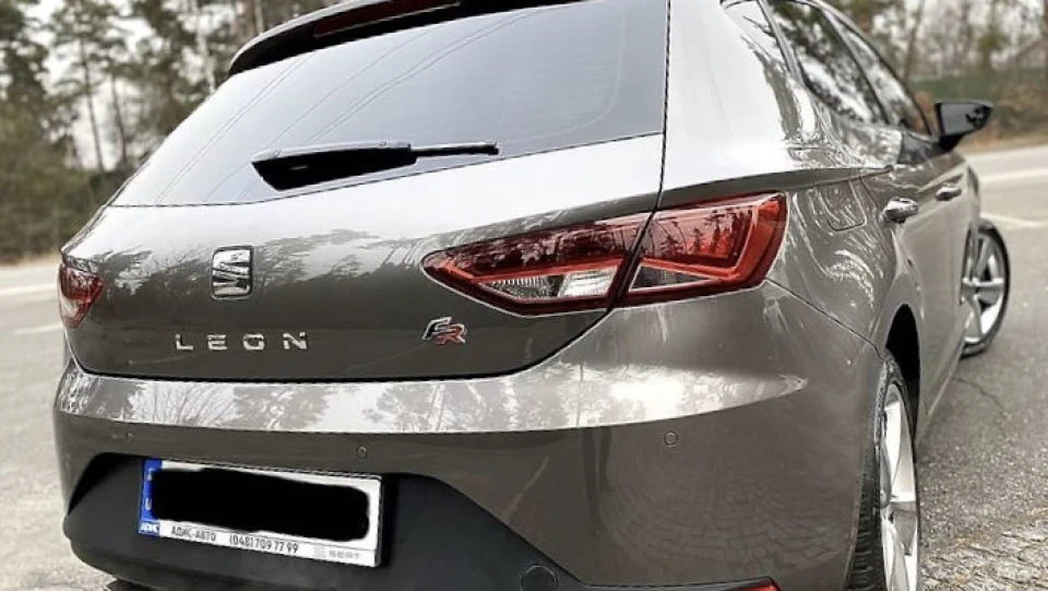 SEAT Leon FR 1.8 Turbo gun 5