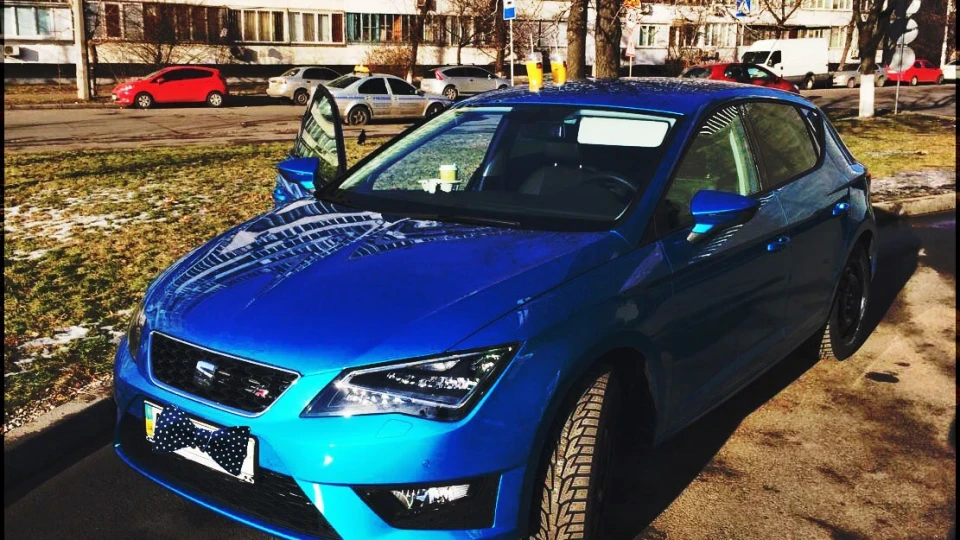 SEAT Leon FR 180HP/1,8 DSG7 Alor Blue 3
