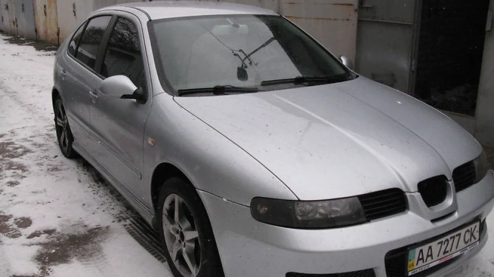 SEAT Leon FR 1.8T 4
