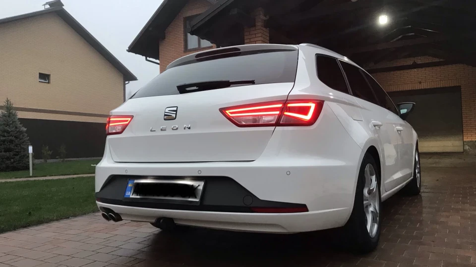 SEAT Leon FR 2.0 184hp WAGON 2