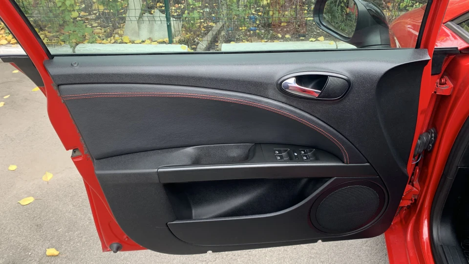 SEAT Leon FR 2,0 TFSI Overload 4