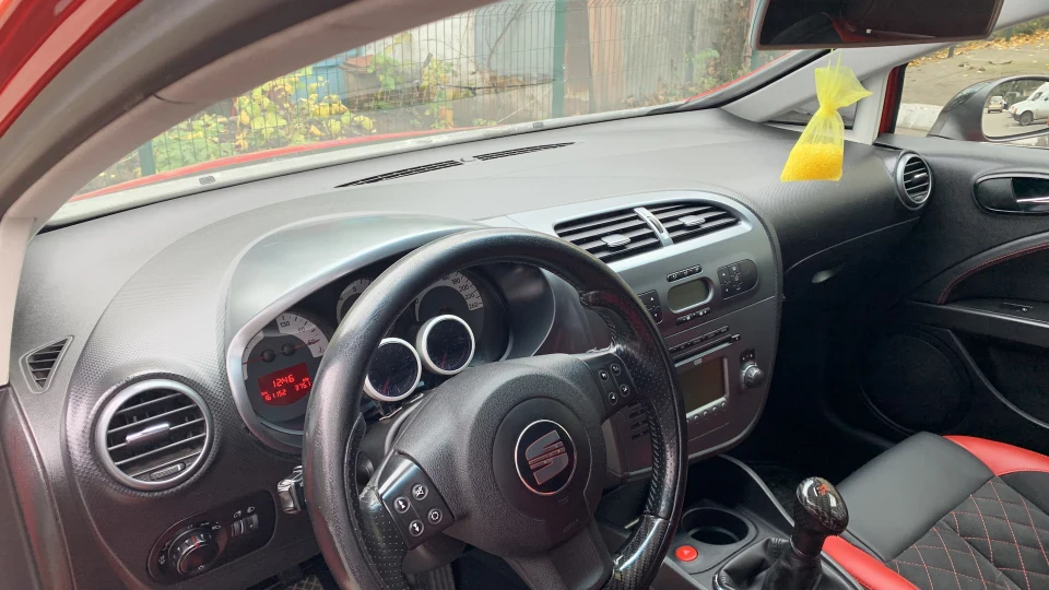 SEAT Leon FR 2,0 TFSI Overload 5