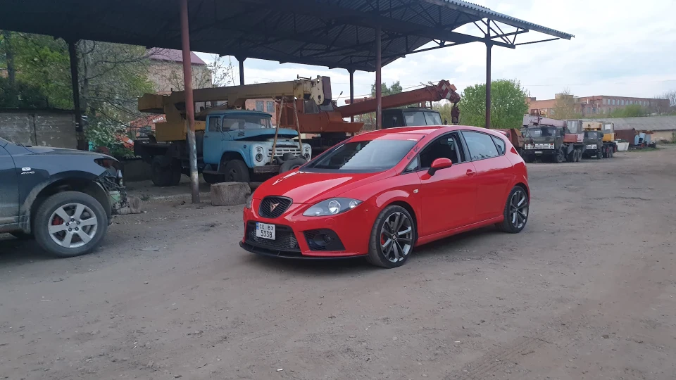 SEAT Leon FR Decepticon 4
