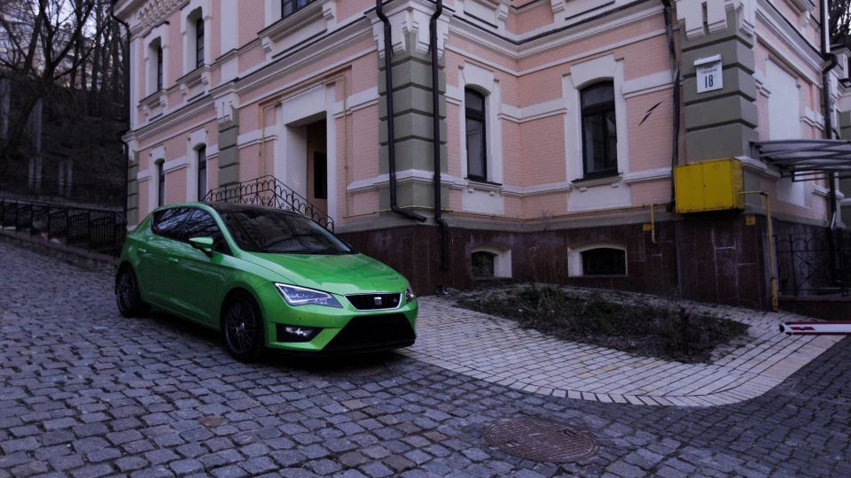 SEAT Leon FR Invader 4