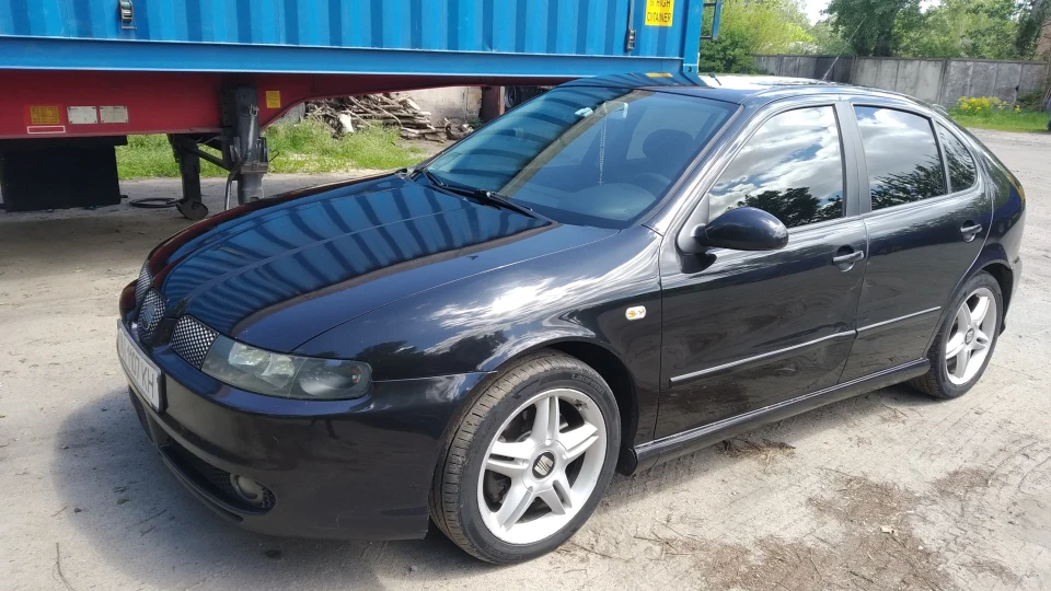 SEAT Leon FR TURBO BRICKA 4