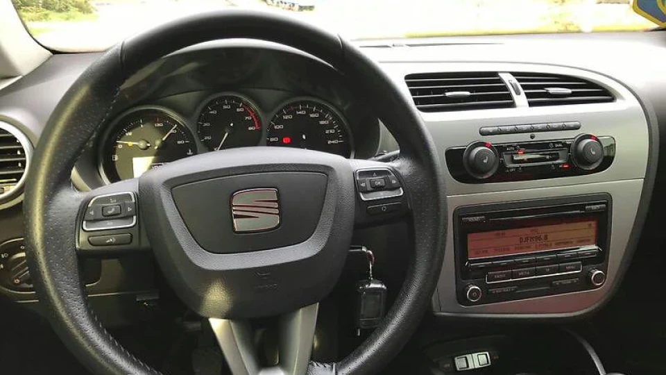 SEAT Leon 1.6 bse 5