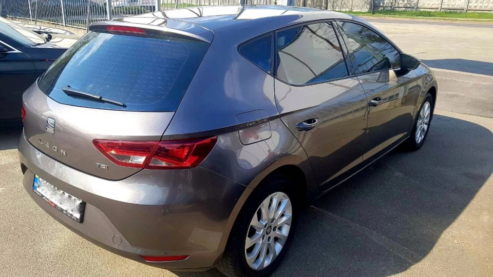 SEAT Leon 1.6 дизель 3