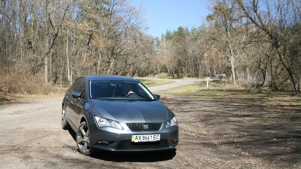 SEAT Leon 1.6 TDI 7стDSG Style 4