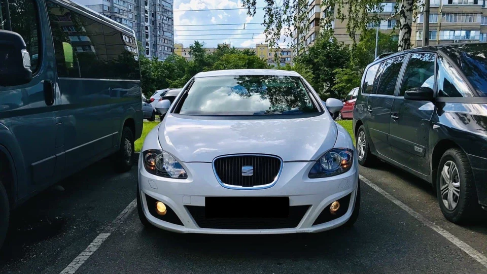 SEAT Leon 1.6 TDi 3