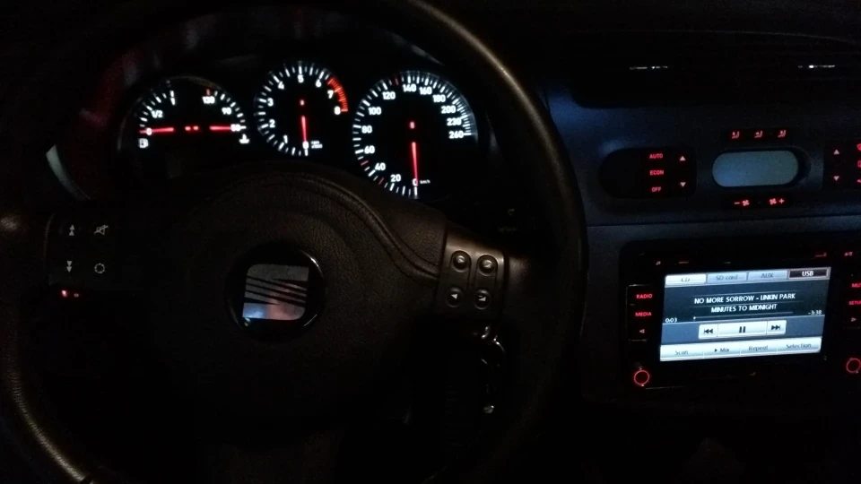 SEAT Leon 2.0 FSI littleBlacky 2