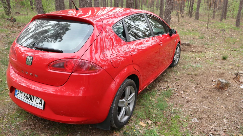 SEAT Leon 2.0 fsi ( Sport Up ) 5